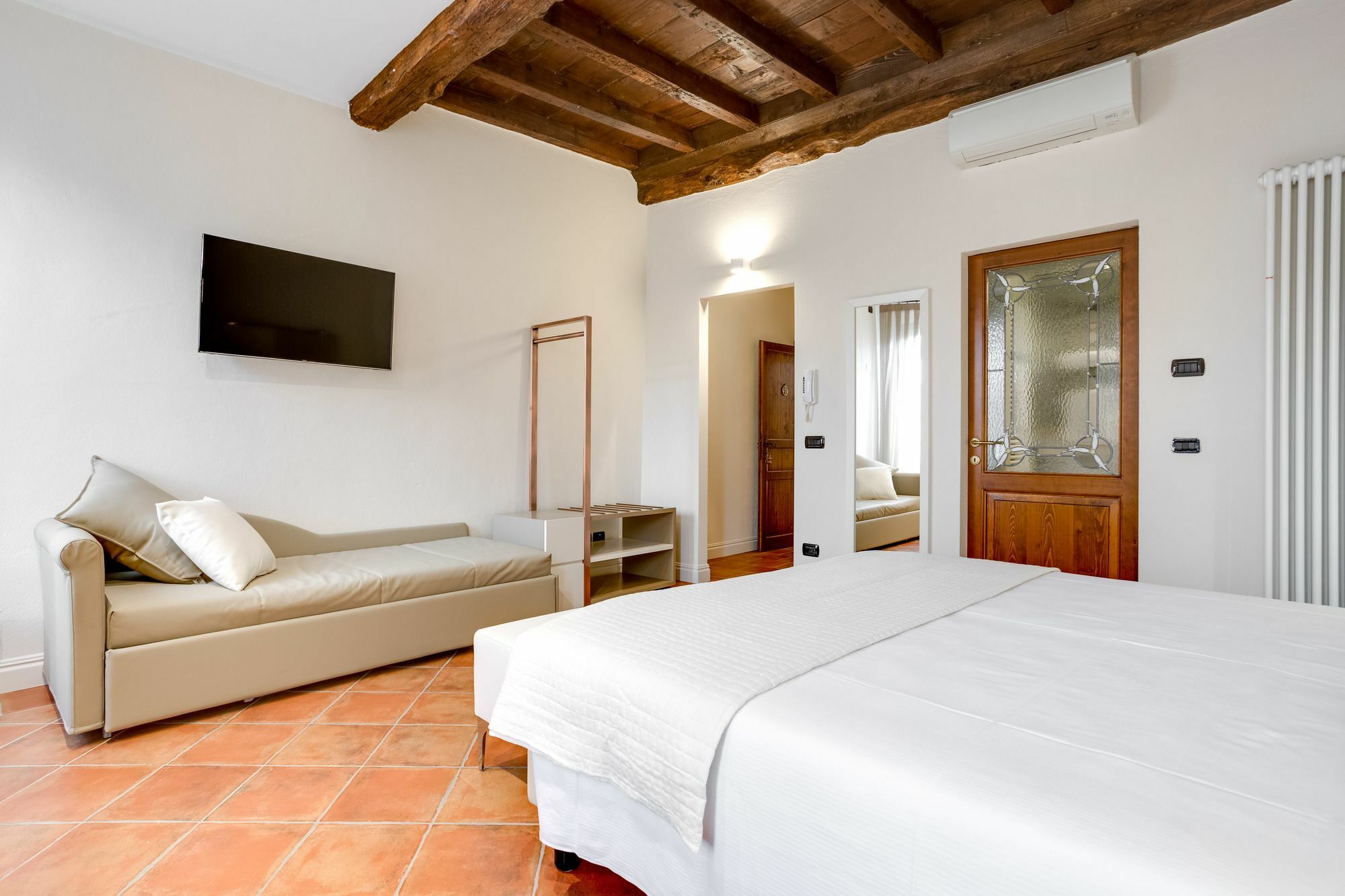 Ferrara Rooms Luaran gambar